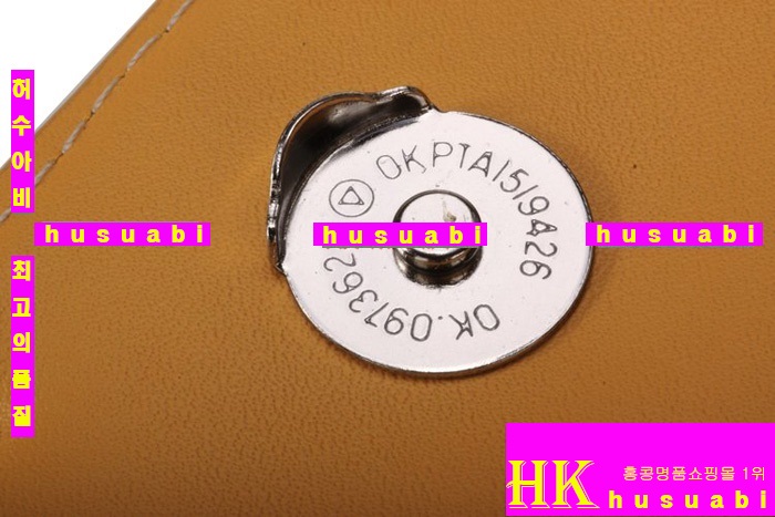 ���ߵ� Ŭ��ġ�� �Ż� GY9952-8