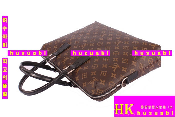 ���̺��� �������� �Ż� ���� ũ�ν��� M40868