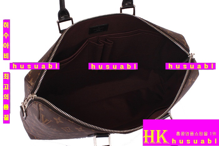 ���̺��� �������� �Ż� ���� ũ�ν��� M40868