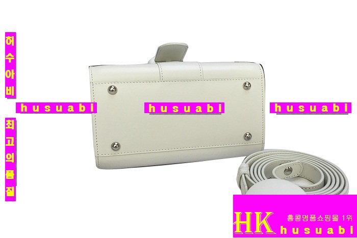 ����ǰ���׻��ڵ��� ���ӹ� �̴� DEL8563-2-34