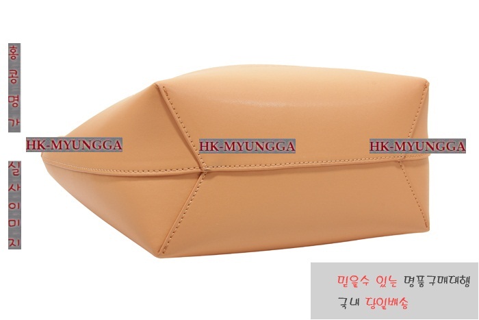 ������ ���긮�� ��Ŷ�� MG13813-4
