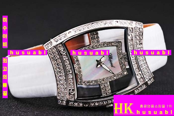 ���ĵ� ���ڽð� Replica Chopard Japanese Quartz MOVEMENT Polished Case White Bracelet Women. sa-21