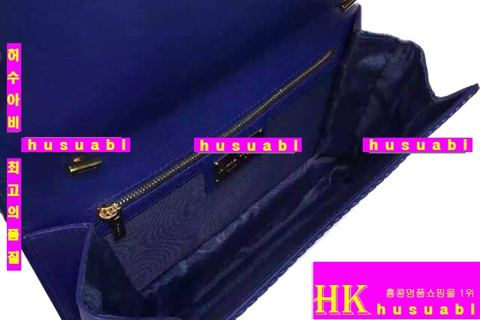 ��󰡸� ũ�ν��� �Ż� ���ڰ��� FE499-1