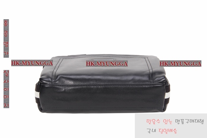 �߸� ũ�ν���-���ڰ��� BA170-5