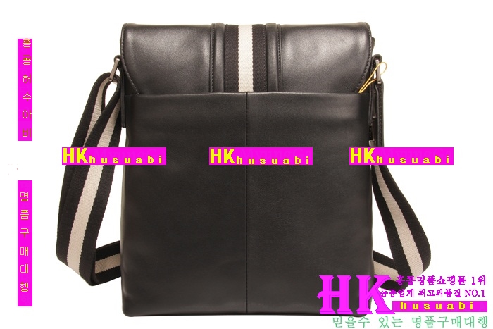 2015�Ż� �߸� ũ�ν��� BH68661-4