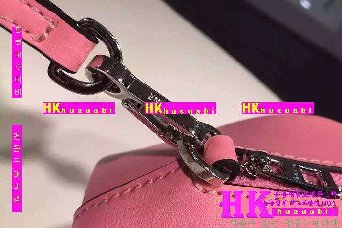 ���������� 16�ο��� ���� �ڳ��� �Ż� LO85474-1