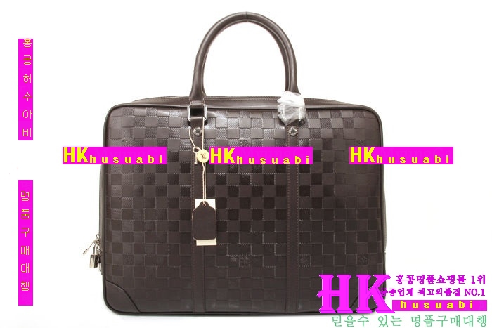 ���̺��� ���� �������� �Ż� M41195