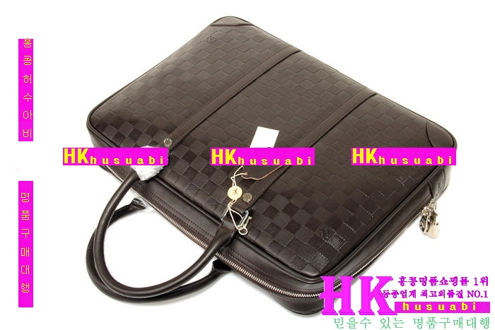 ���̺��� ���� �������� �Ż� M41195