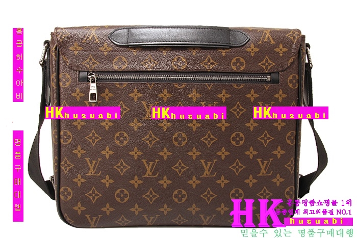 ���̺��� ��ī�縣 Ŭ������ M40936 ���׷�