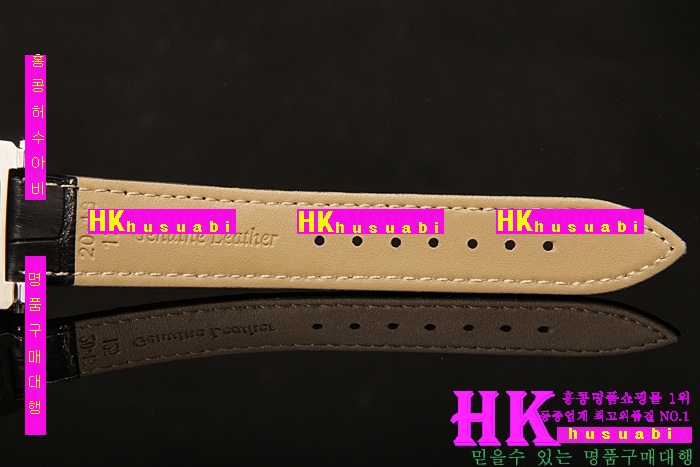 ���ĵ� ���ڽð� Replica Chopard Japanese Quartz MOVEMENT Polished Case Square Bezel Black Bracelet Women. sa-19