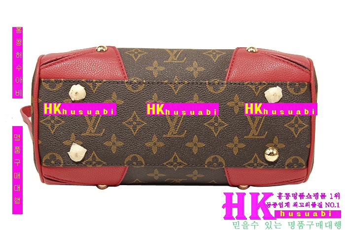 2015�Ż� ���̺��� ũ�ν��� M40331-1