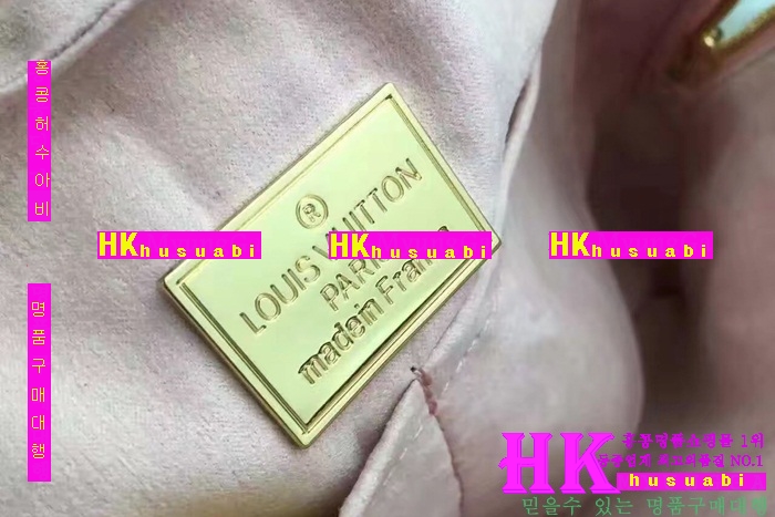 ���̺��� ũ�ν��� 2016�Ż� LV-41819-1