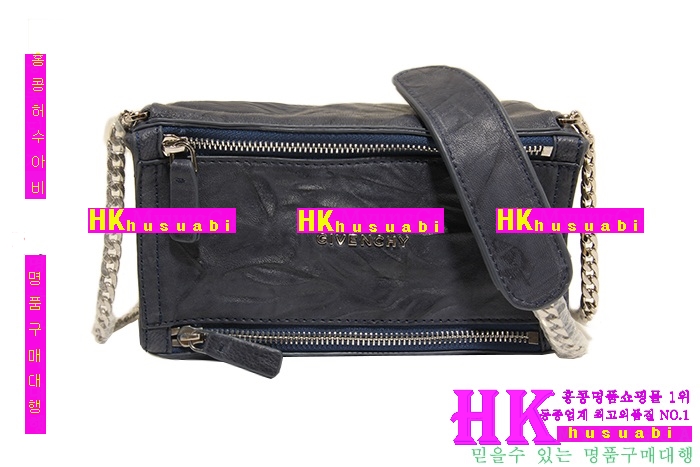 ����� �ǵ��� �̴� ũ�ν��� GV124741-2(��Ŭ)