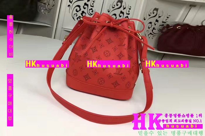 ���̺��� ���� �뿡 ũ�ν��� �Ż� LV170227-9