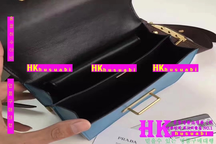 NEW ����� �Ż� ������ ũ�ν��� PA170325-14