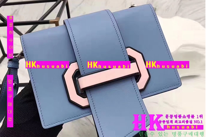 �ڹ̷��ޡ�NEW ����� �Ż� ������ ũ�ν��� PA170405-22