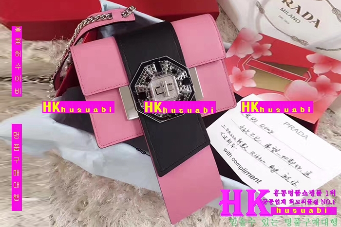 �ڹ̷��ޡ�NEW ����� �Ż� ������ ũ�ν��� PA170405-8