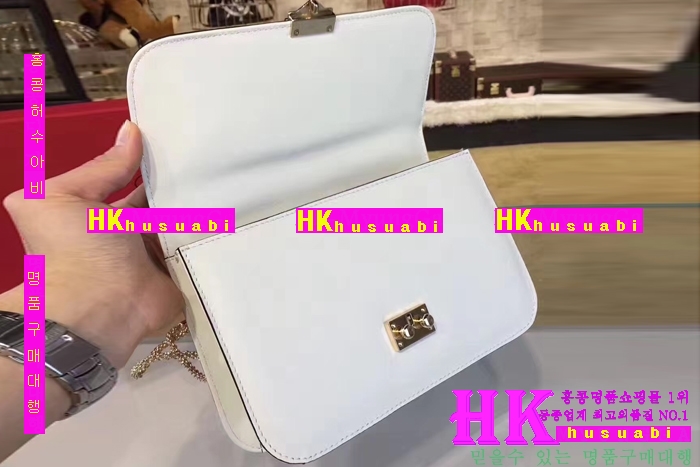 NEW �߷�Ƽ�� �Ż� ������ ü�ι� VT170413-1