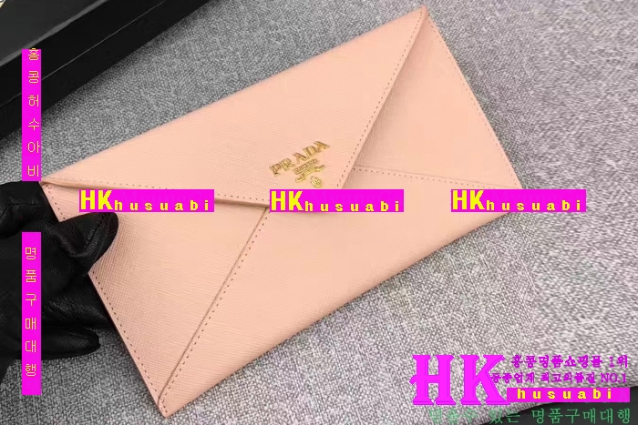 NEW ����� �Ż� �α� ���� ���ǾƳ� Ŭ��ġ��  PA170429-60