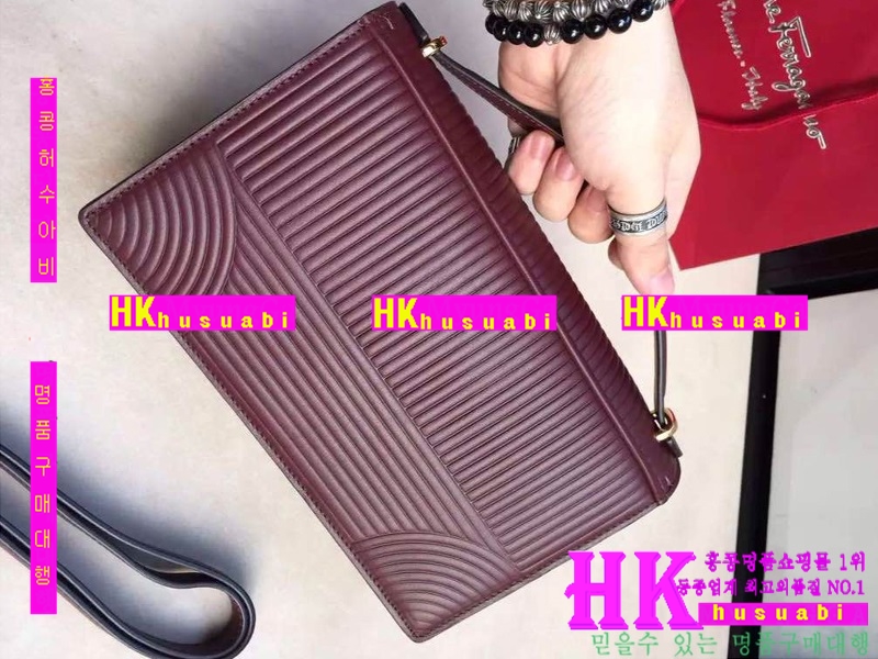 �ڹ̷��ޡ� NEW ��󰡸� ������ ũ�ν��� PE170504-27