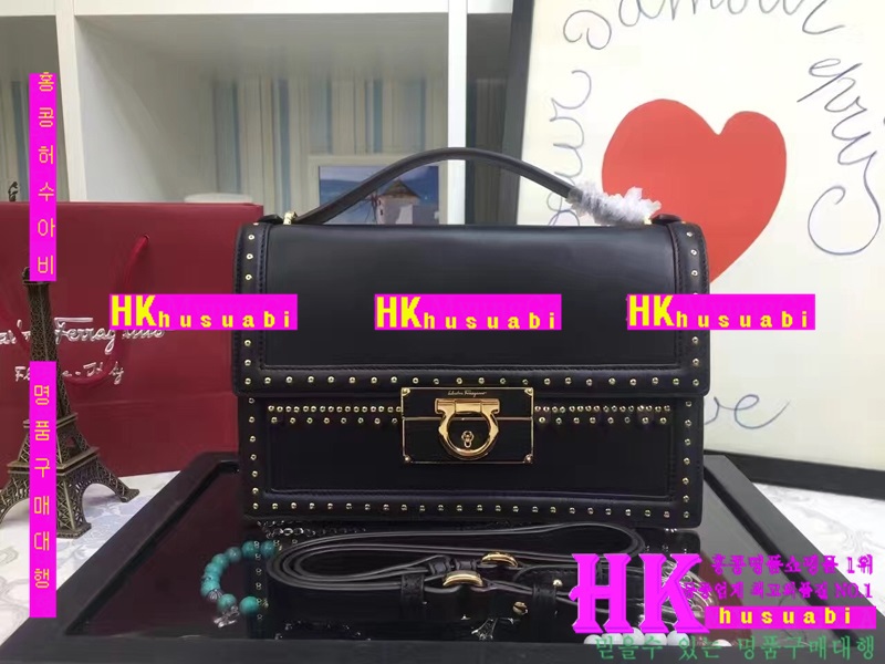 �ڹ̷��ޡ� NEW  ��󰡸� ���� ũ�ν��� PE170511-5