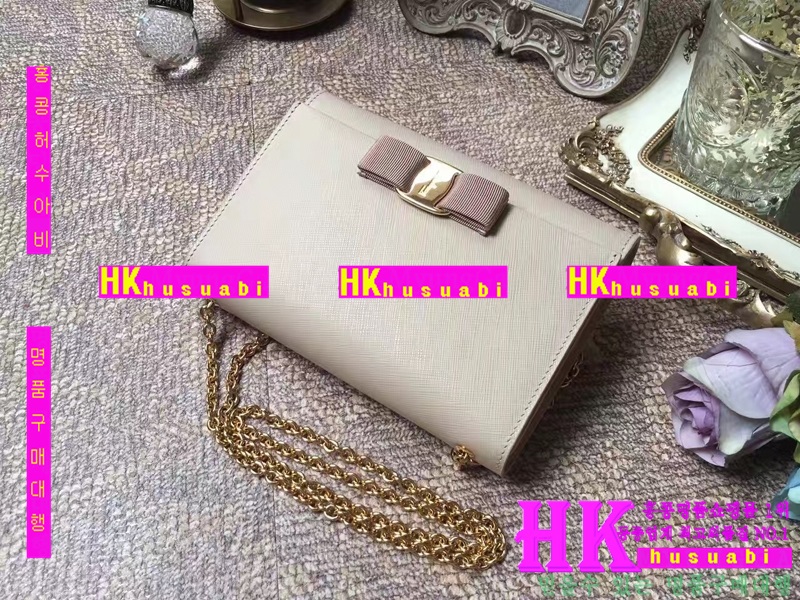  NEW  ��󰡸� �Ż� �̴� ũ�ν��� PE170515-1