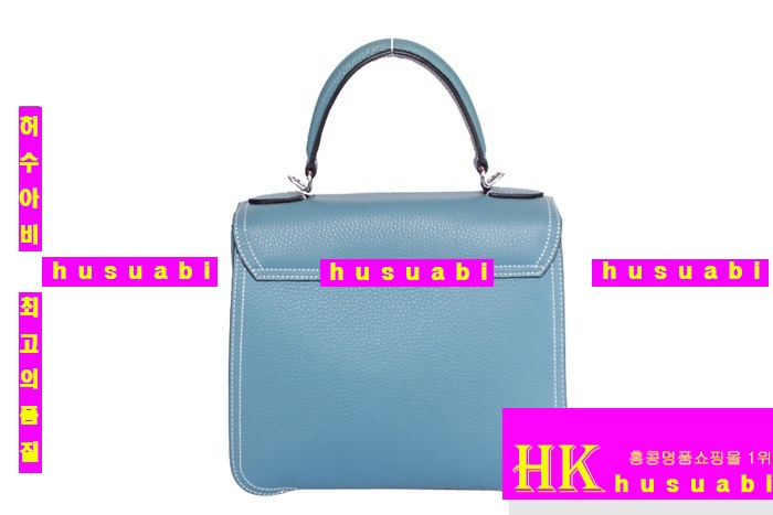 �����޽� �̸��� ũ�ν��� HE0148-7