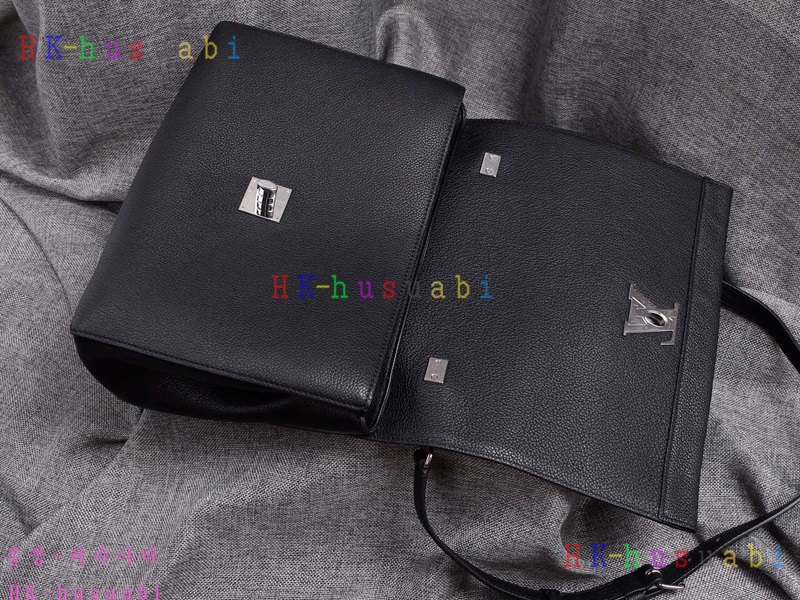 �ڹ̷��ޡ�NEW ���̺��� ���� ����� M50250-1