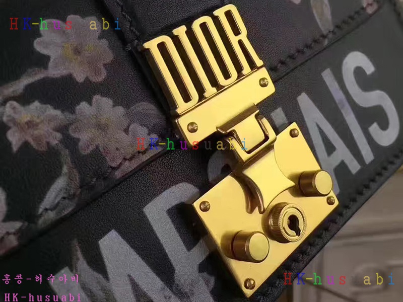 NEW ��ýŻ� ũ�ν���22LMM206QE17Rm