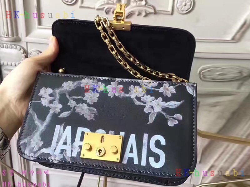 NEW ��ýŻ� ũ�ν���22LMM206QE17Rm