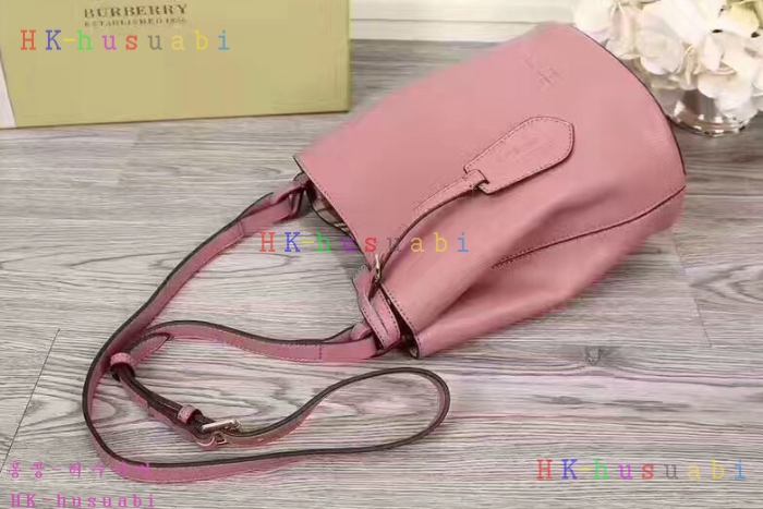 NEW 17S/S ������ �Ż� ���� ���̸��� üũ ũ�ν��ٵ� ��Ŷ �� 40571521