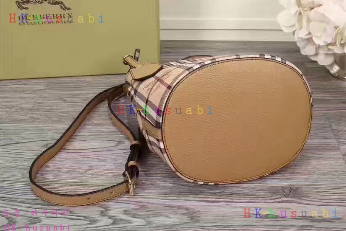 NEW  17S/S ������ �Ż� ���� ���̸��� üũ ũ�ν��ٵ� ��Ŷ �� 40571561