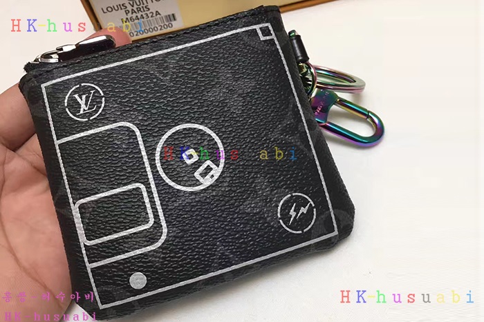 NEW 17S/S ���̺��� ���� �۽� M64432