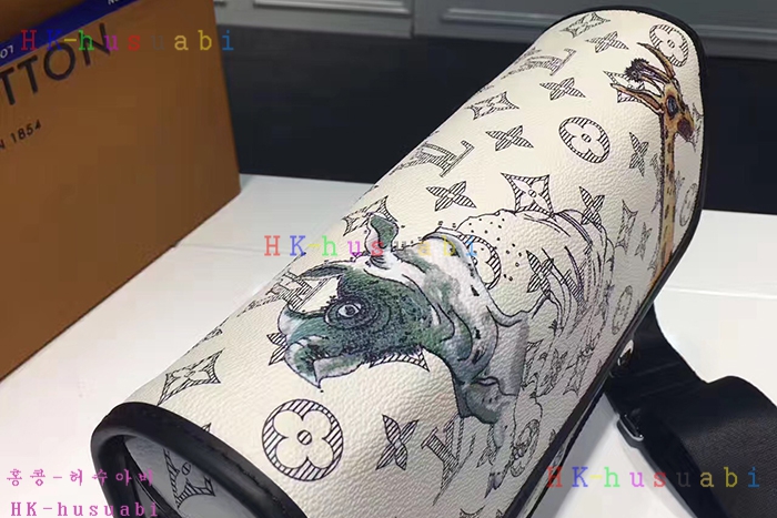 NEW 17S/S ���̺��� �޽��� PM M54248-1