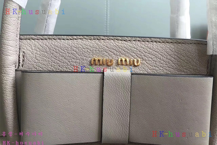 �ڹ̷��ޡ� 2017F/W �̿�̿� �Ż� ����� ���� ��Ʈ�� �̵� 5BA056-2