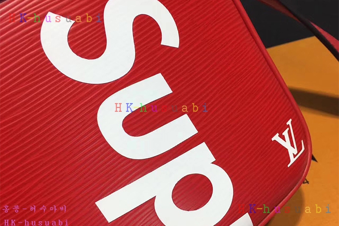 �ڹ̷��ޡ� 2017F/W ���̺���  ������ �ݶ󺸷��̼� ũ�ν��� M5342