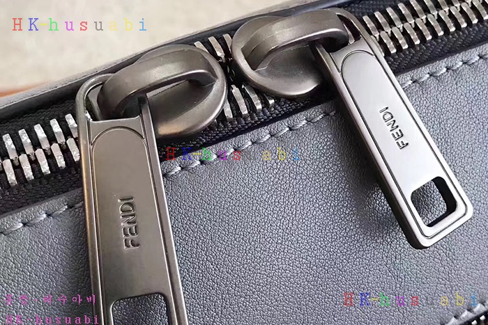 �ڹ̷��ޡ� ��� �Ż� ũ�ν��� FD2636