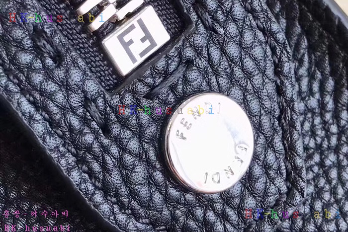 �ڹ̷��ޡ� ��� �Ż� ũ�ν��� FD2640