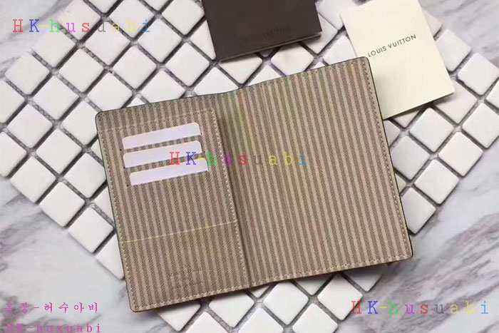 NEW 17F/W ���̺��� �Ż� ������ �������� LV8600092