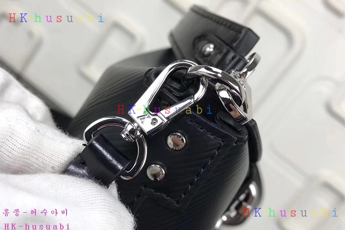 �ڹ̷��ޡ� ���̺��� ��Ʈ �ڽ��� M56038-1