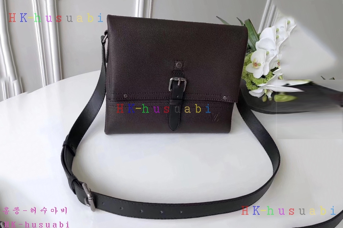 �ڹ̷��ޡ� ���̺��� ĳ�Ͼ� �޽����� M54963-1