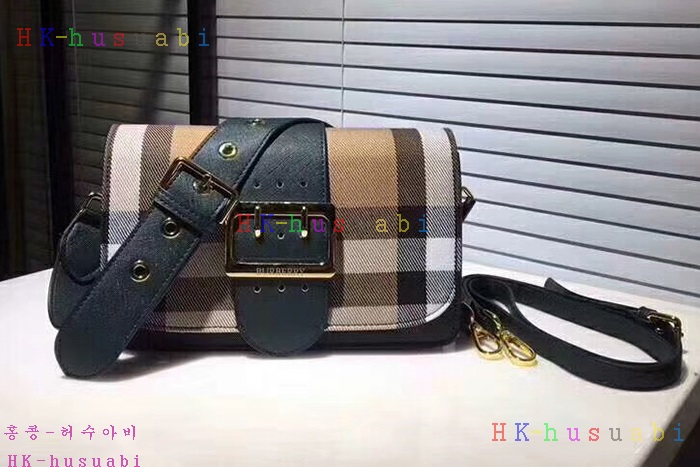 �ڹ̷��ޡ� ������ �Ż� ũ�ν��� BU55710-2