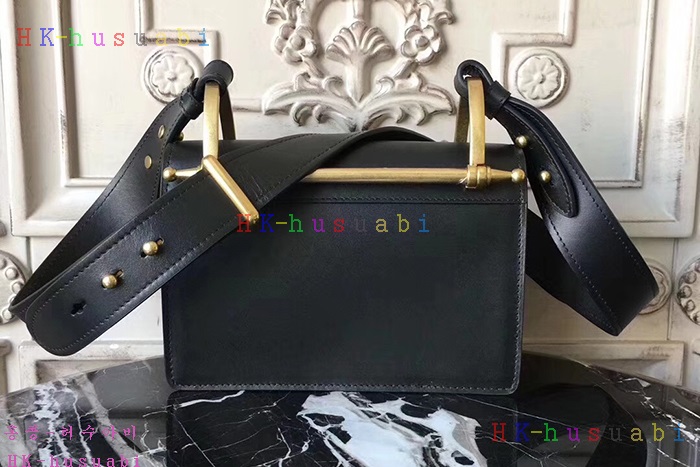 �ڹ̷��ޡ� ����� �����ΰ� ����� PR1BD075