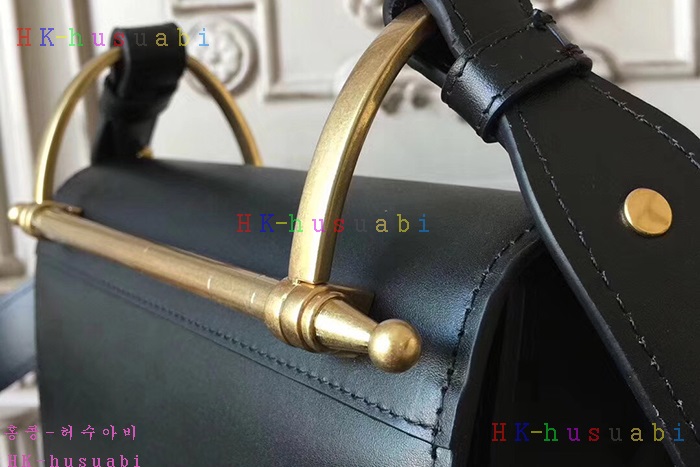 �ڹ̷��ޡ� ����� �����ΰ� ����� PR1BD075