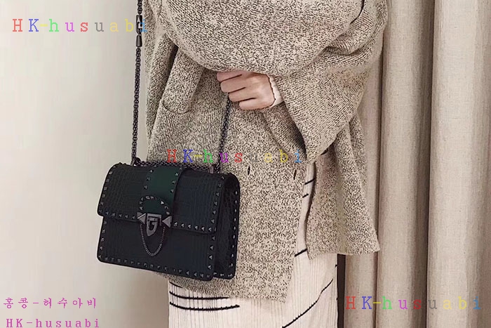 �ڹ̷��ޡ� �߷�Ƽ�� �Ż� ü�ι� V 2A037A