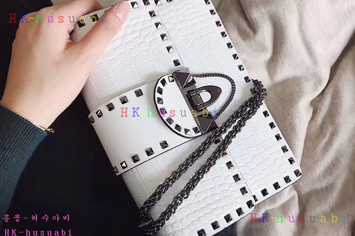 �ڹ̷��ޡ� �߷�Ƽ�� �Ż� ü�ι� V 2A037A-2