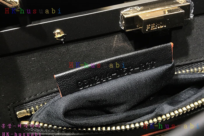 �ڹ̷��ޡ�  ��� ��ī�� �Ż�� F 8093 