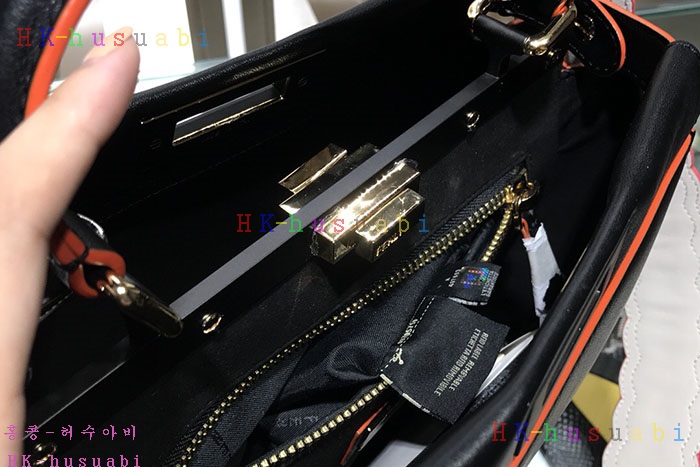 �ڹ̷��ޡ�  ��� ��ī�� �Ż�� F 8093 