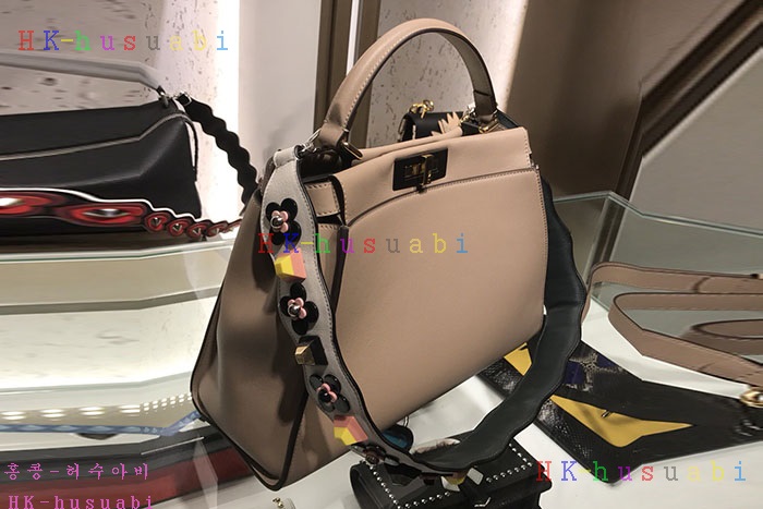 �ڹ̷��ޡ�  ��� ��ī�� �Ż�� F 8092-3