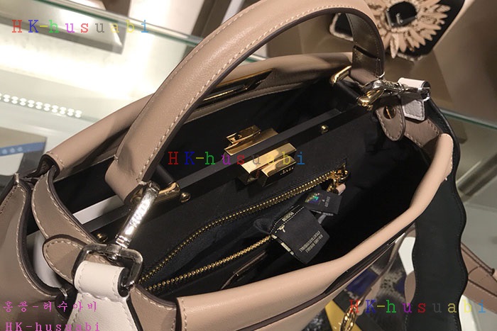 �ڹ̷��ޡ�  ��� ��ī�� �Ż�� F 8092-3